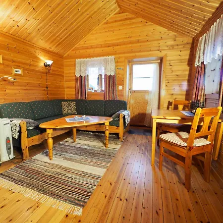 Eggum Rorbuer Bøstad