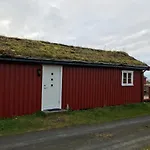 Eggum Rorbuer *